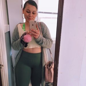 Meet your Posher, Jasmine